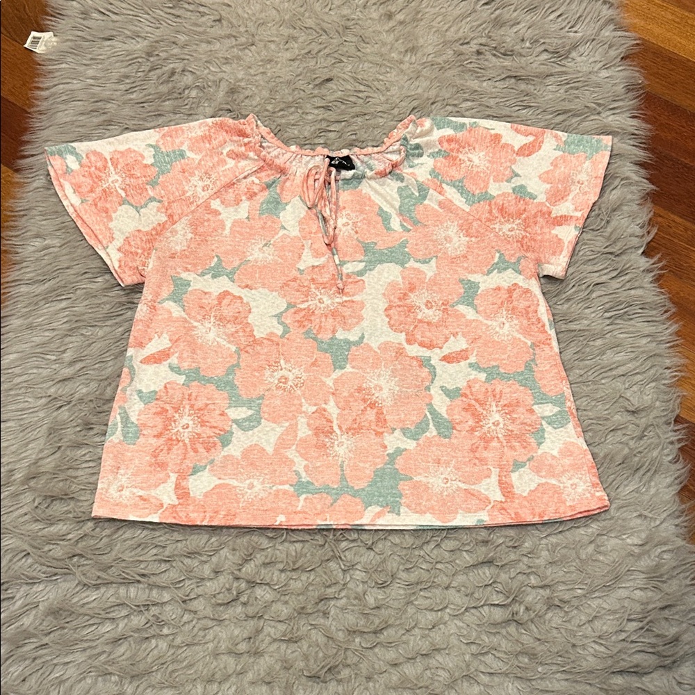 Bobeau Pink and Blue Floral Short Sleeve Top